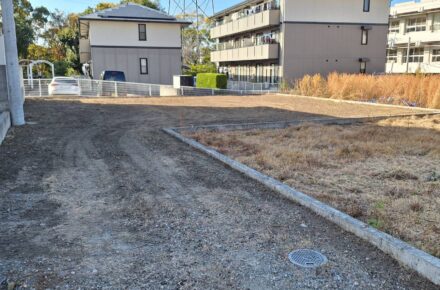 造成工事影と日向
